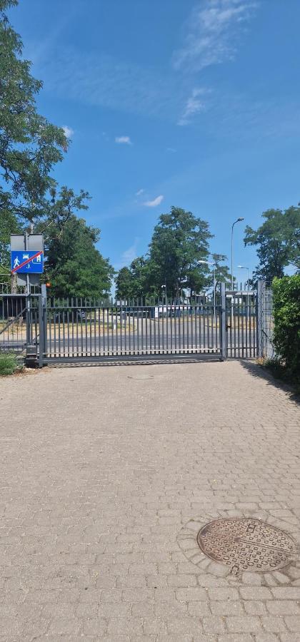 Apartament Leopard Bydgoszcz Bagian luar foto